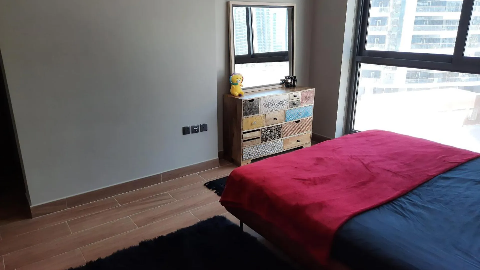 Premium Artistic Apartment-Pool, Gym, Parking Dubai